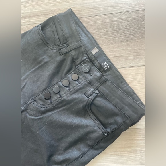 Jeans - Picture 1 of 5